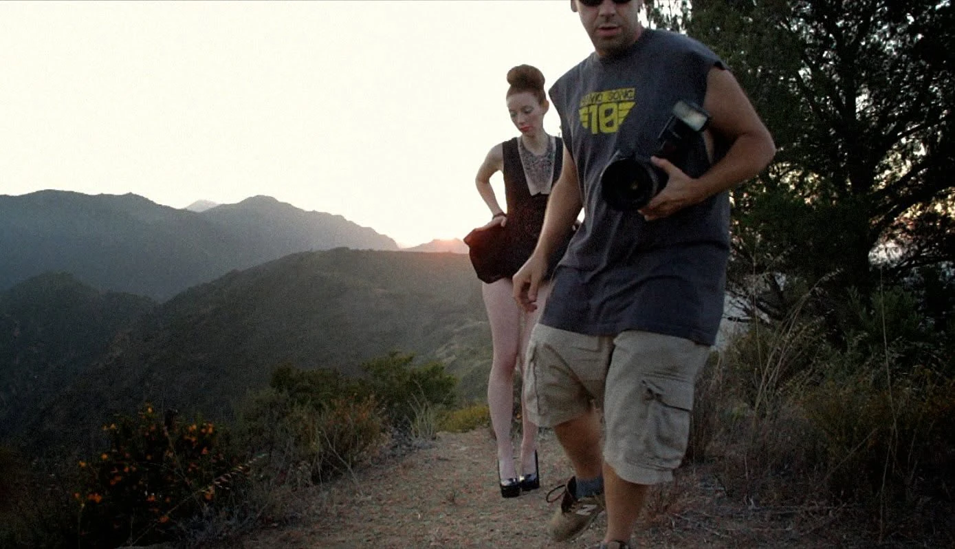 Behind the scenes of a Jeff Linett photo shoot